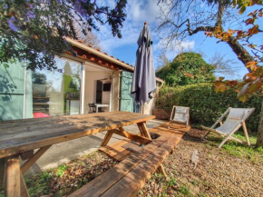 Hotels in Montferrat